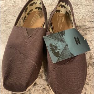 Toms shoes